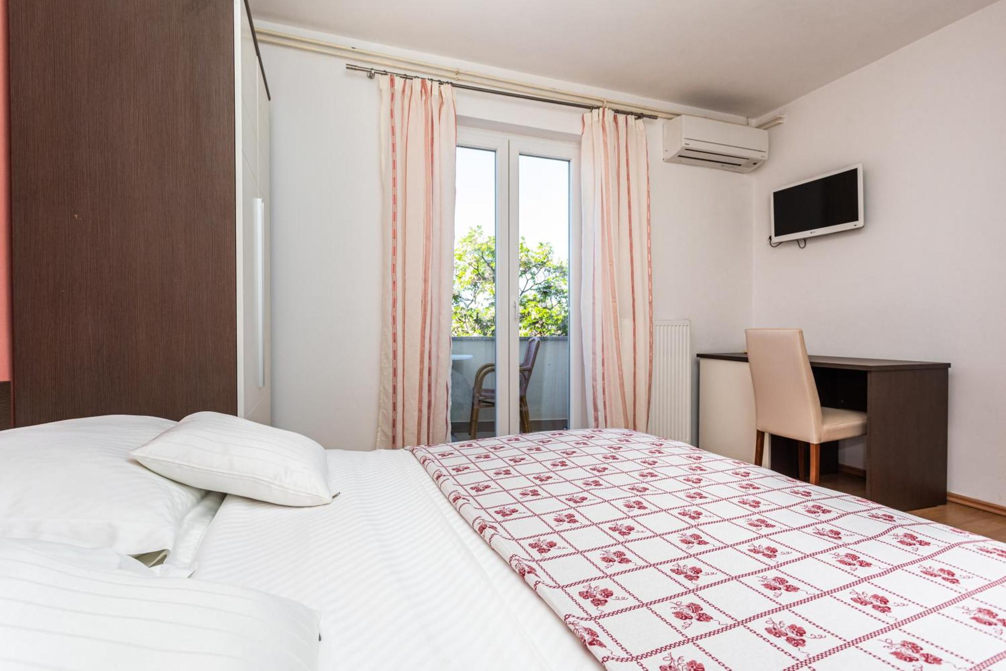 B&B Villa Ana Đảo Krk Phòng bức ảnh