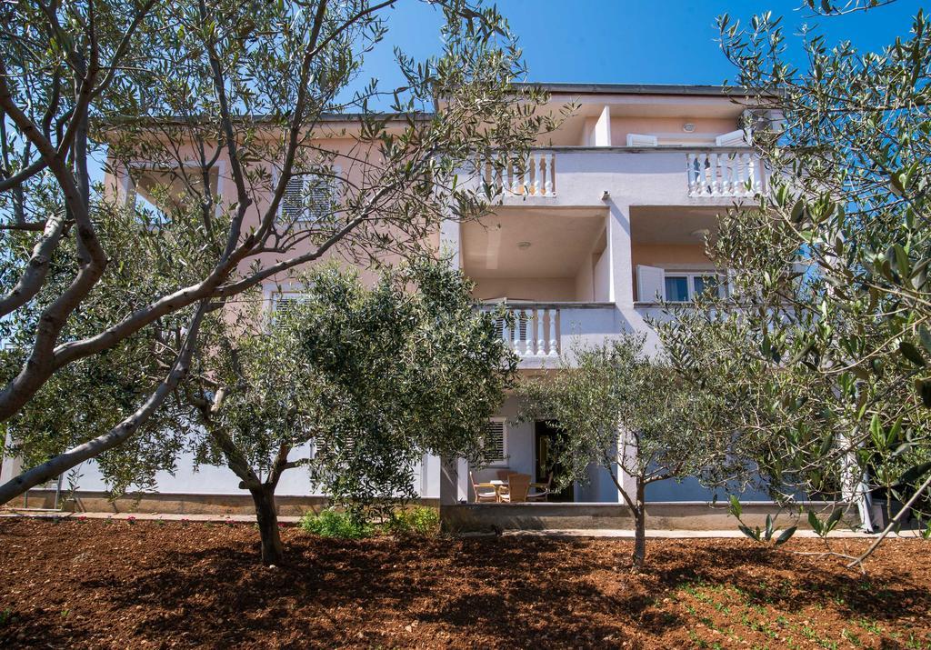 B&B Villa Ana Đảo Krk Ngoại thất bức ảnh