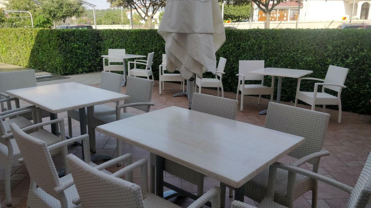 B&B Villa Ana Đảo Krk Ngoại thất bức ảnh
