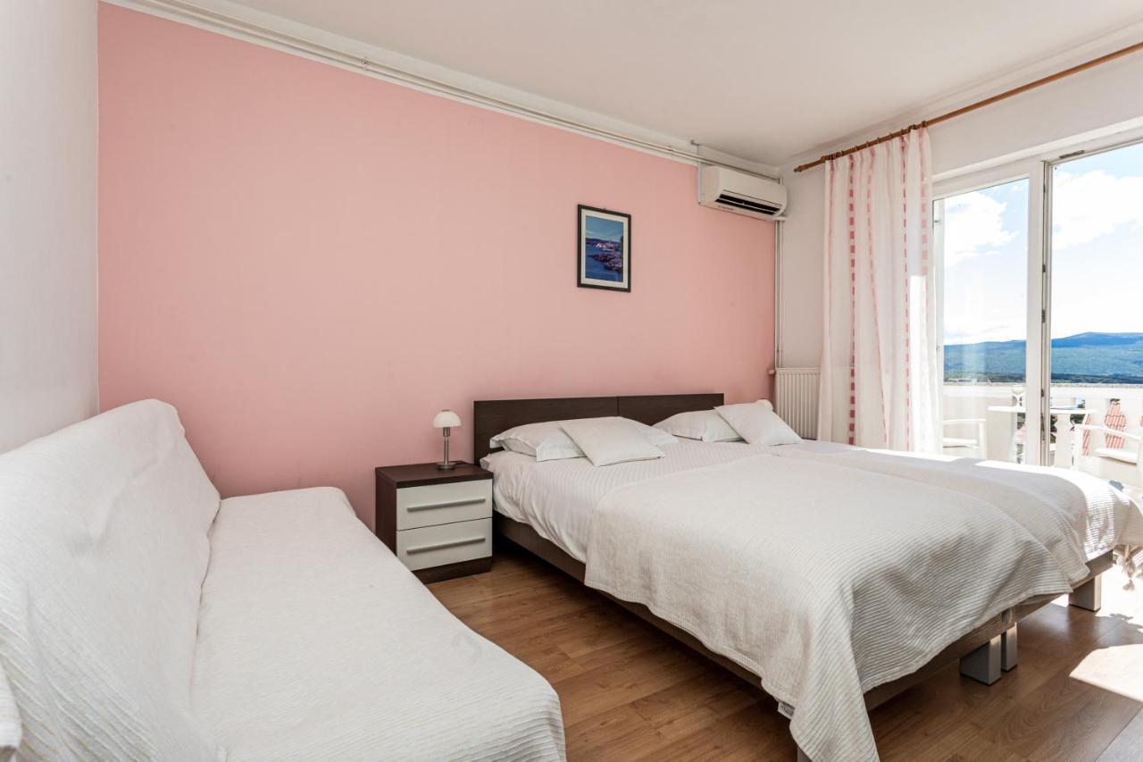 B&B Villa Ana Đảo Krk Ngoại thất bức ảnh