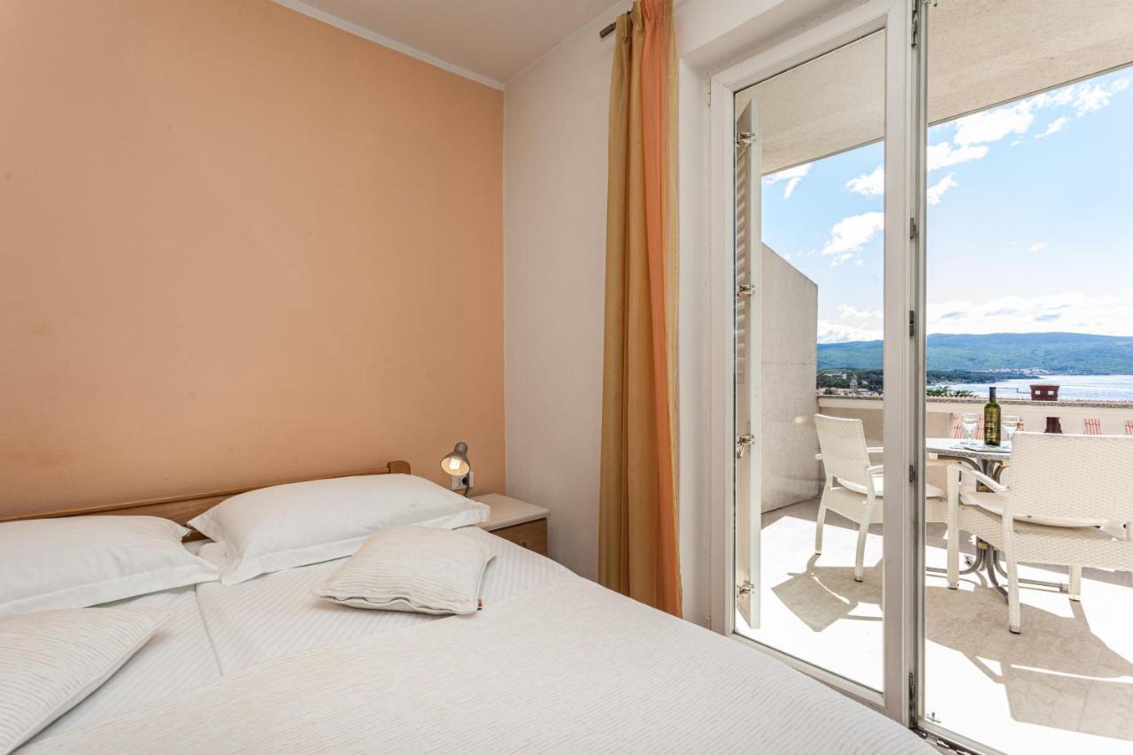B&B Villa Ana Đảo Krk Ngoại thất bức ảnh